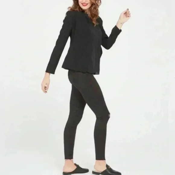NWT Spanx Distressed Ankle Skinny Jeans, Vintage Black XS - Picture 3 of 10